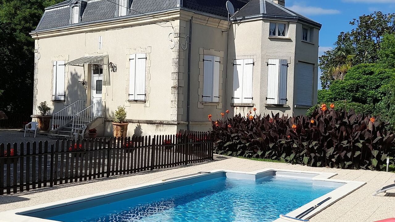 maison 10 pièces 260 m2 à vendre à Montesquieu-Volvestre (31310)