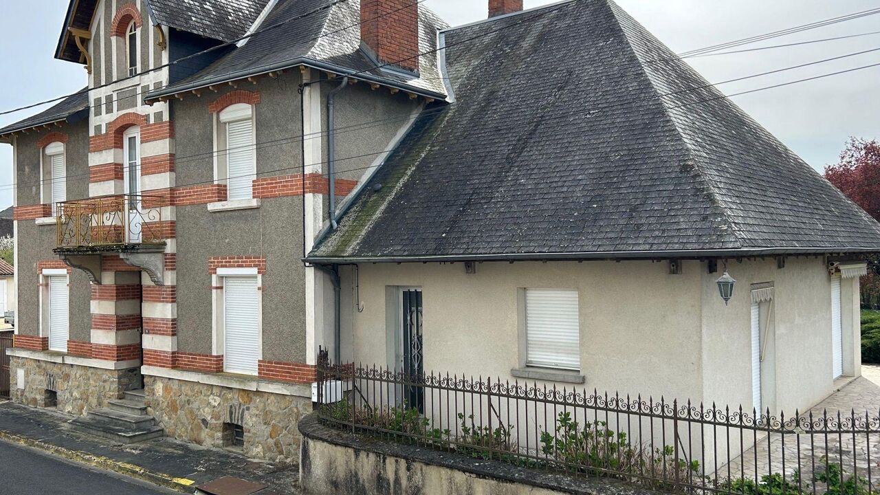 maison 7 pièces 195 m2 à vendre à Dangé-Saint-Romain (86220)