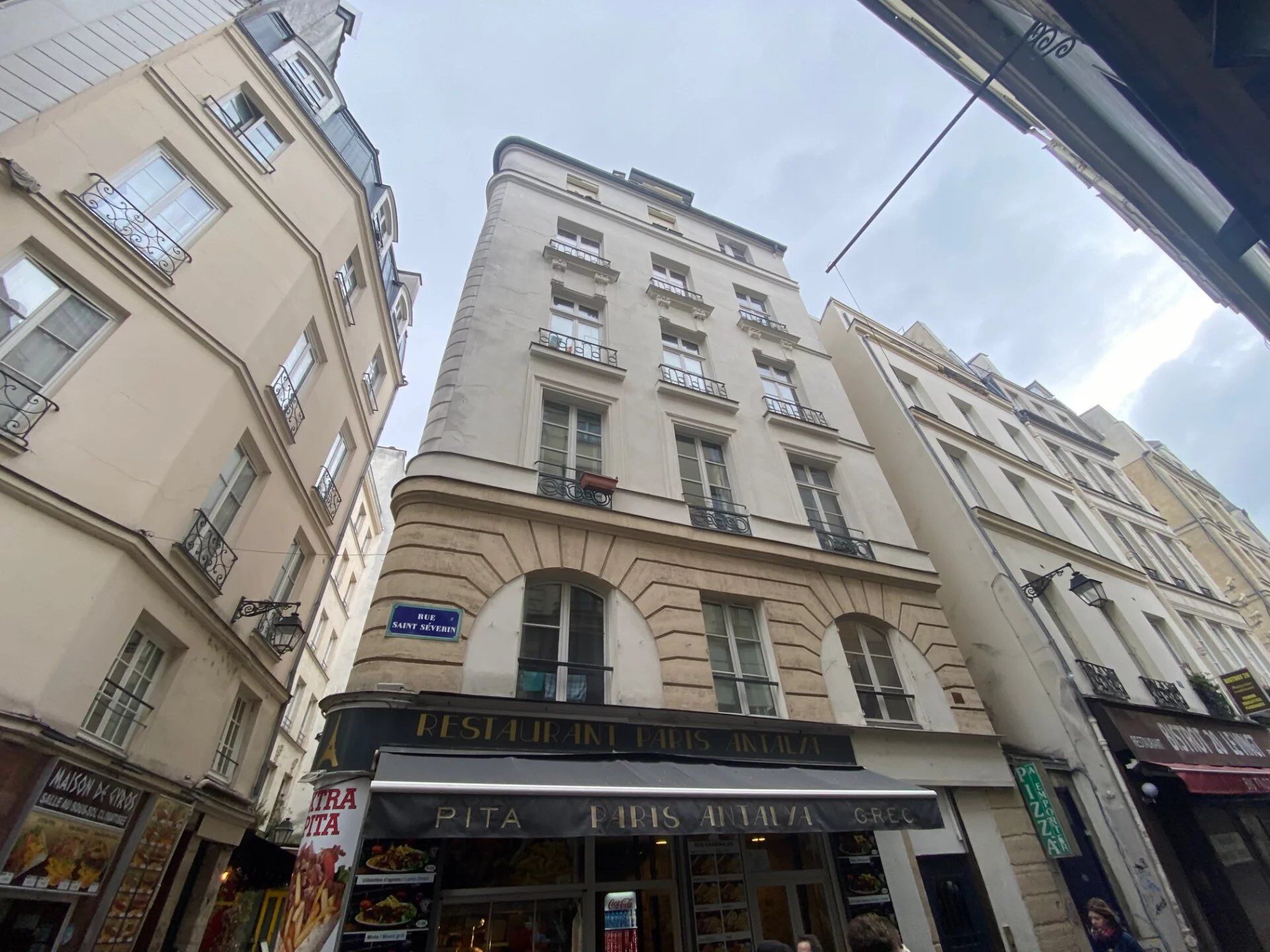 Vente Appartement 29m² 2 Pièces à Paris (75000) - Arthurimmo