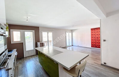 location appartement 1 085 € CC /mois à proximité de Le Revest-les-Eaux (83200)