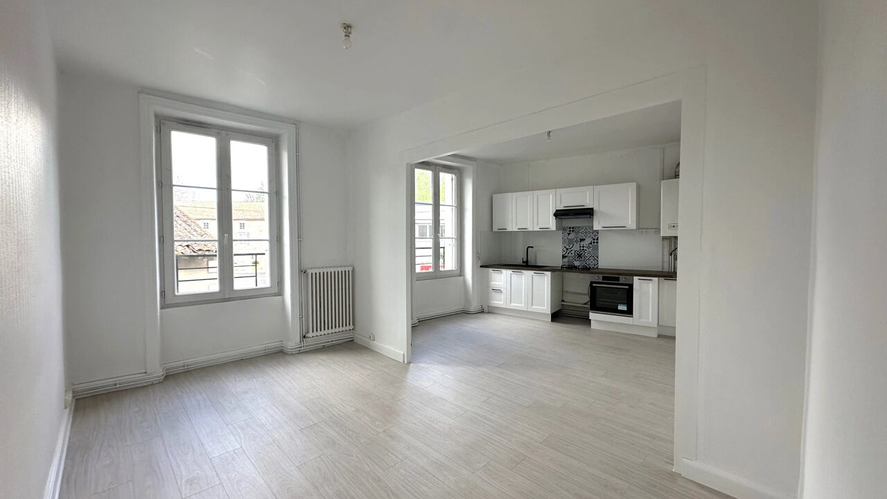 appartement 5 pièces 92 m2 à louer à Latillé (86190)