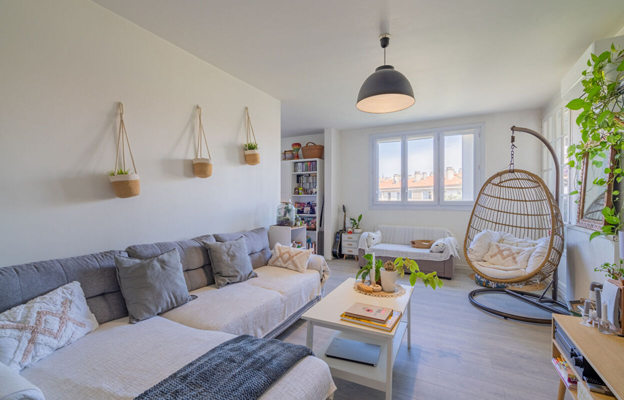 appartement 4 pièces 91 m2 à vendre à Aix-en-Provence (13090)