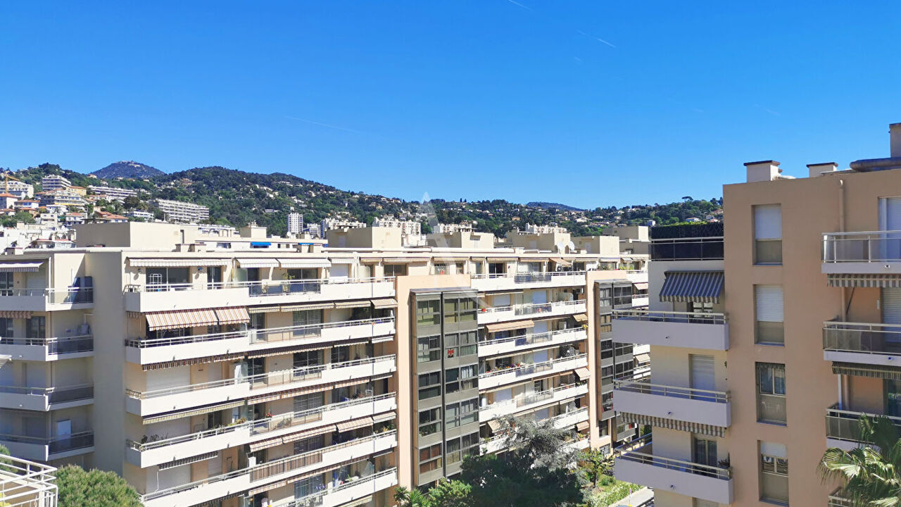 appartement 3 pièces 75 m2 à vendre à Nice (06100)