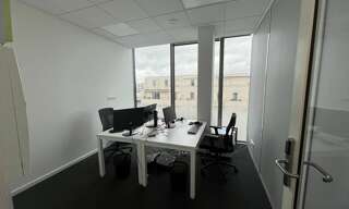 Bureau  293 m² à louer à Tours (37000)