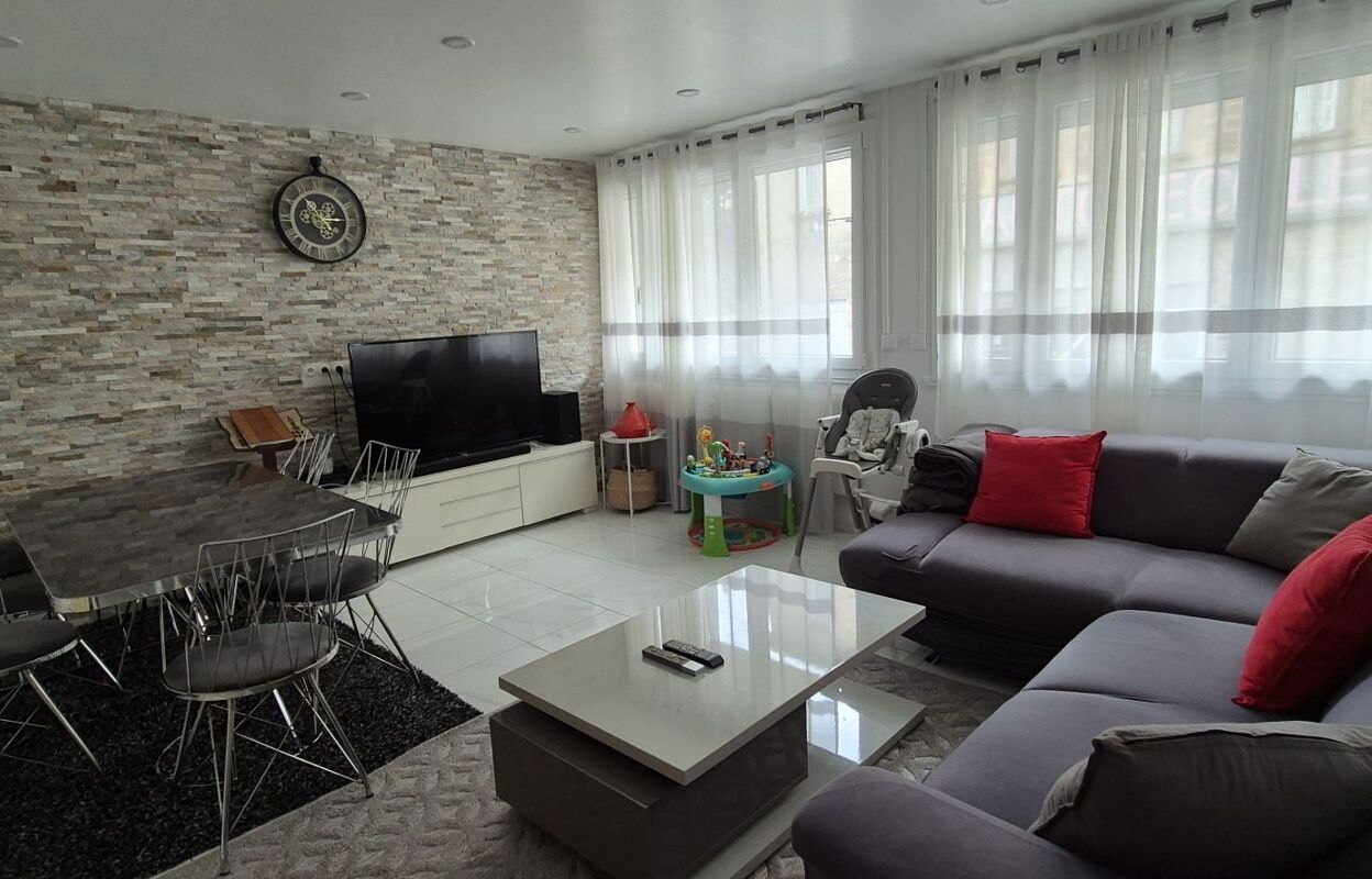 appartement 4 pièces 86 m2 à vendre à Le Chambon-Feugerolles (42500)