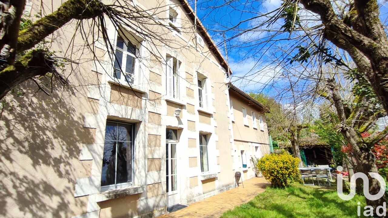 maison 4 pièces 114 m2 à vendre à Poitiers (86000)