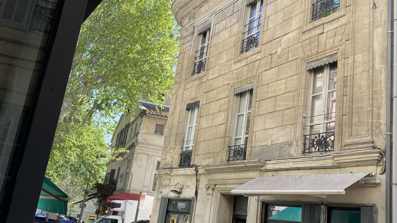 immeuble  pièces 180 m2 à vendre à Arles (13200)