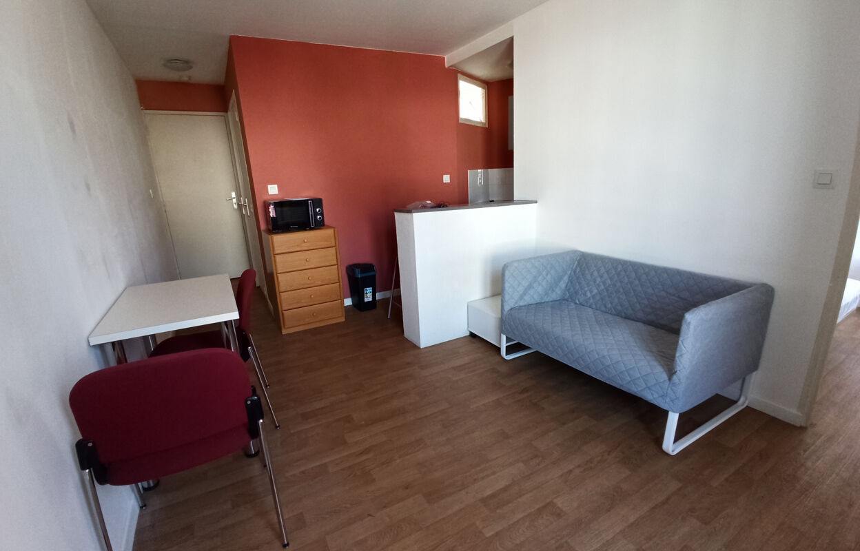 appartement 2 pièces 24 m2 à louer à Saint-Martin-d'Hères (38400)