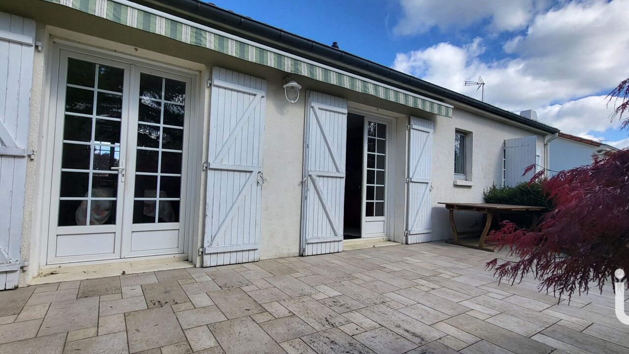 maison 5 pièces 122 m2 à vendre à Saint-Christophe-du-Bois (49280)