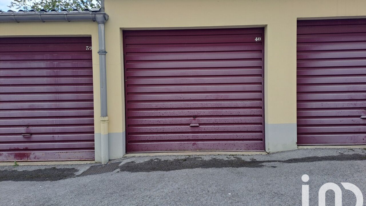 garage  pièces 15 m2 à vendre à Besançon (25000)