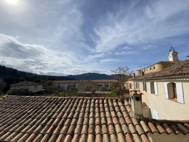 Charmante maison de ville à Gémenos — photo du bien