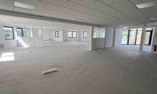 Bureau  241 m² à vendre à Montélimar (26200)