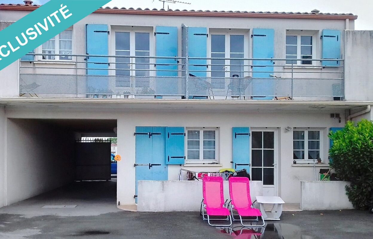 immeuble  pièces 236 m2 à vendre à La Rochelle (17000)