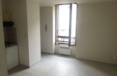 location appartement 300 € CC /mois à proximité de Moyrazès (12160)