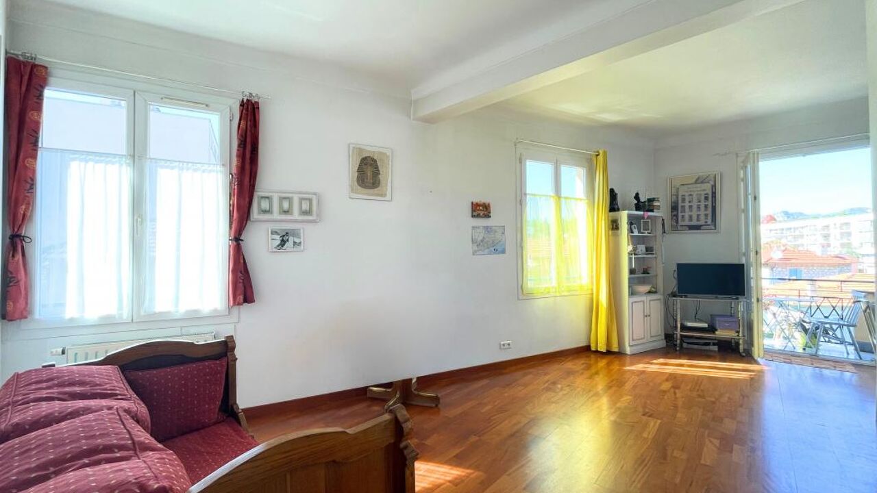 appartement 3 pièces 82 m2 à vendre à Cagnes-sur-Mer (06800)