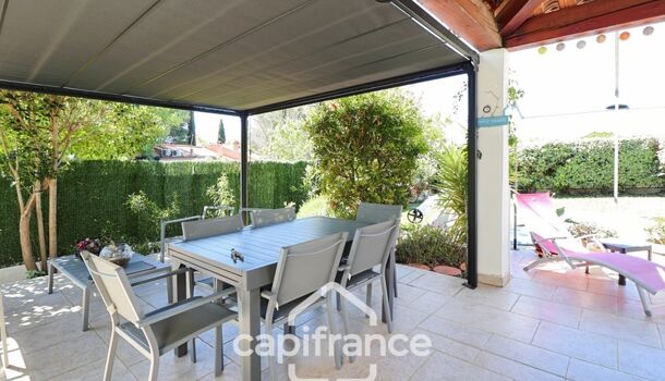 Villa / Maison 5 pièces  à vendre Saint-Cyr-sur-Mer 83270