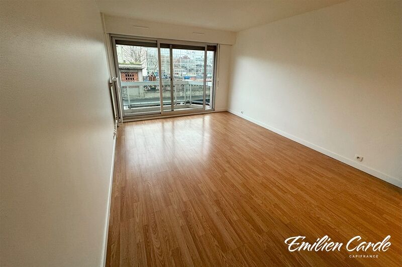 Appartement a louer paris-14e-arrondissement - 4 pièce(s) - 67 m2 - Surfyn