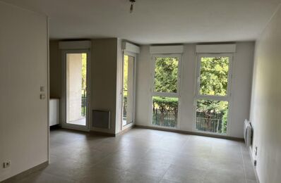 location appartement 1 100 € CC /mois à proximité de Lissieu (69380)