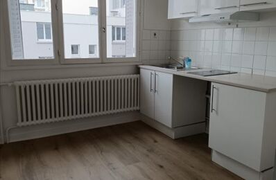 location appartement 460 € CC /mois à proximité de Enval (63530)