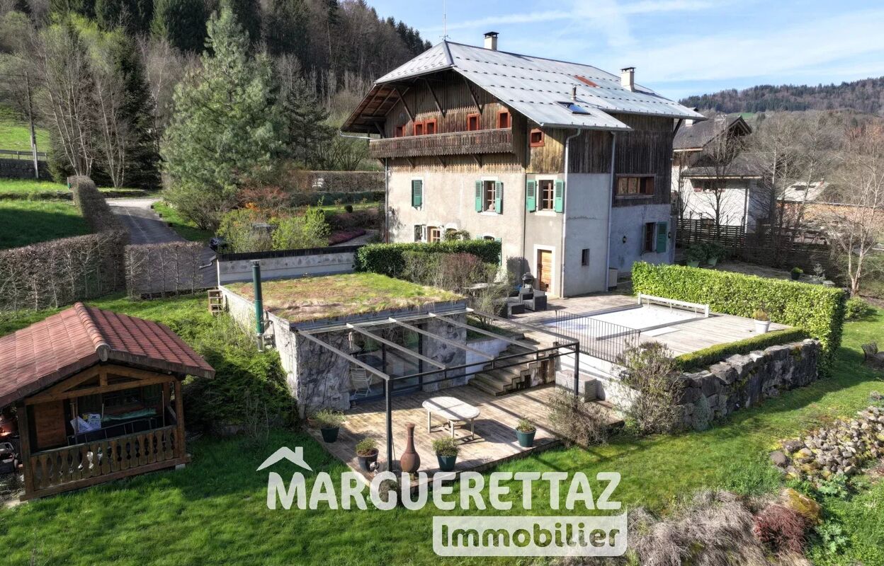 maison 8 pièces 246 m2 à vendre à La Rivière-Enverse (74440)