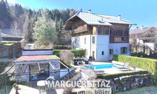 Maison 8 Pièces 246 m² à vendre à La Rivière-Enverse (74440)