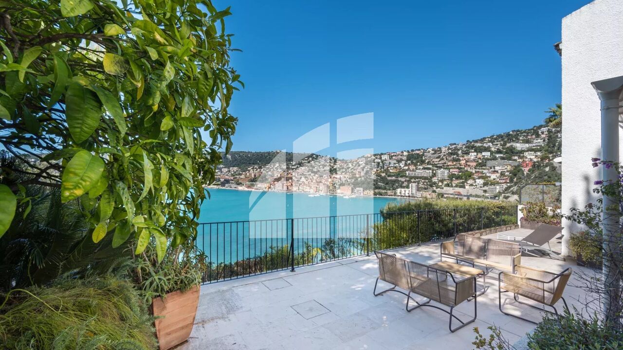 maison 5 pièces 197 m2 à vendre à Villefranche-sur-Mer (06230)