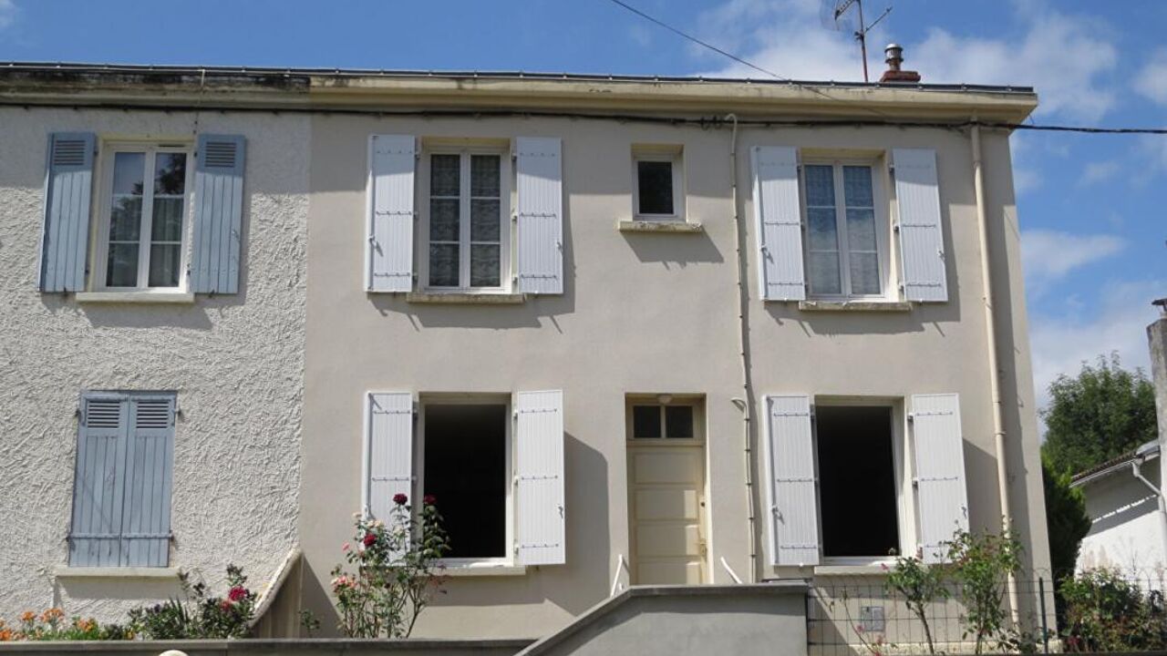 maison 6 pièces 95 m2 à vendre à Faymoreau (85240)