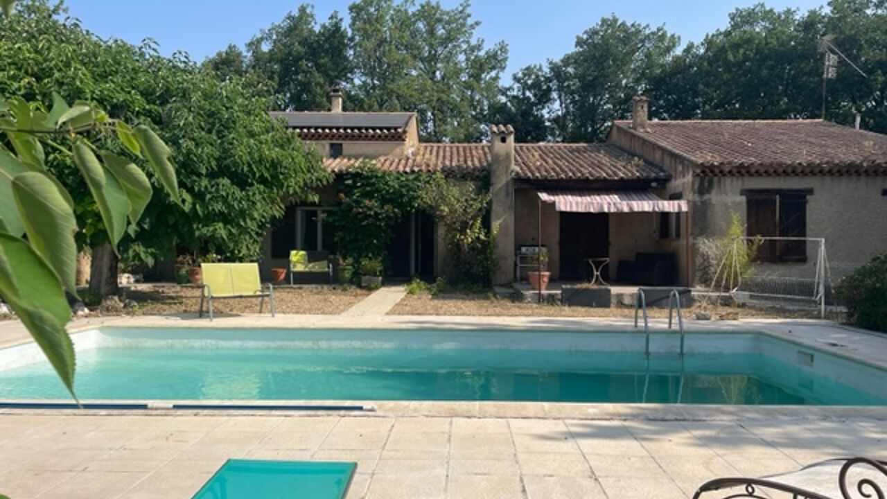 maison 9 pièces 250 m2 à vendre à Saint-Saturnin-Lès-Apt (84490)