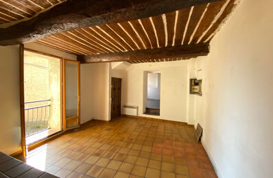 location appartement 600 € CC /mois à proximité de La Crau (83260)