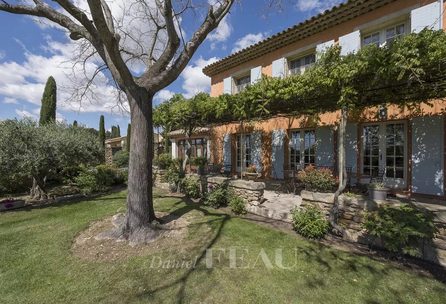 Entre Aix et Luberon - Bastide de charme — photo 1