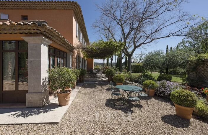 Entre Aix et Luberon - Bastide de charme — photo 4