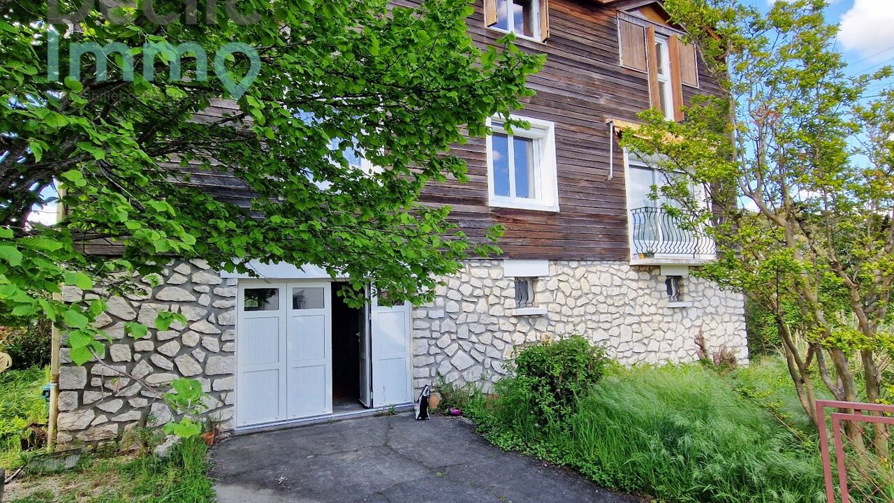 maison 7 pièces 130 m2 à vendre à Saint-Yrieix-sur-Charente (16710)