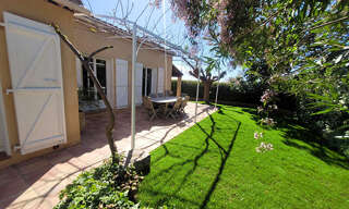 location vacances Maison 3 Pièces 115 m² à Sanary-sur-Mer (83110)