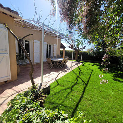 Maison 3 pièces 1800 €