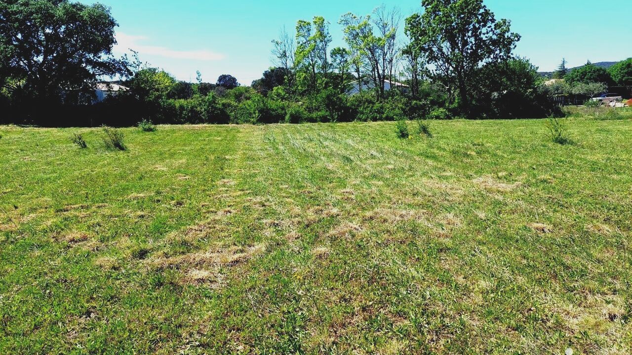 terrain  pièces 1250 m2 à vendre à Saint-Remèze (07700)