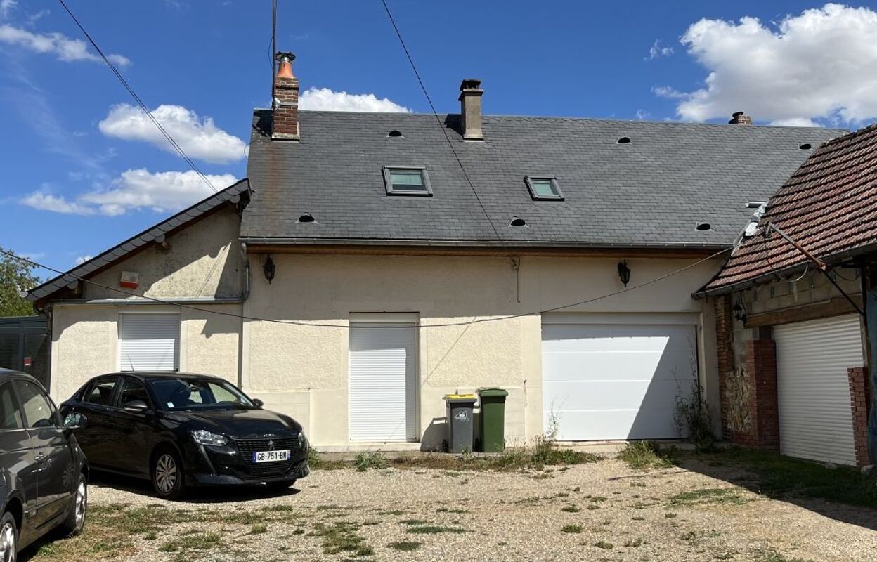 maison 5 pièces 95 m2 à vendre à Chaumont-en-Vexin (60240)