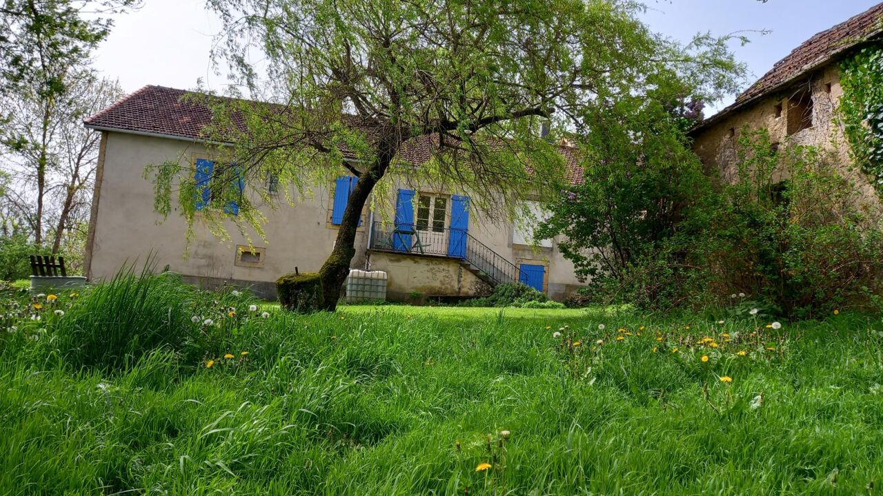 maison 4 pièces 104 m2 à vendre à Parisot (82160)