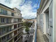 Appartement À Vendre CARRE d'OR  / Cronstadt — photo 2