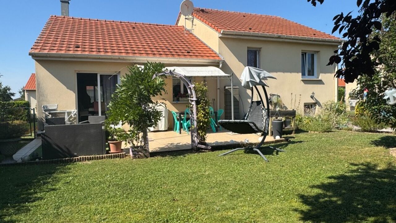 maison 5 pièces 109 m2 à vendre à Azelot (54210)