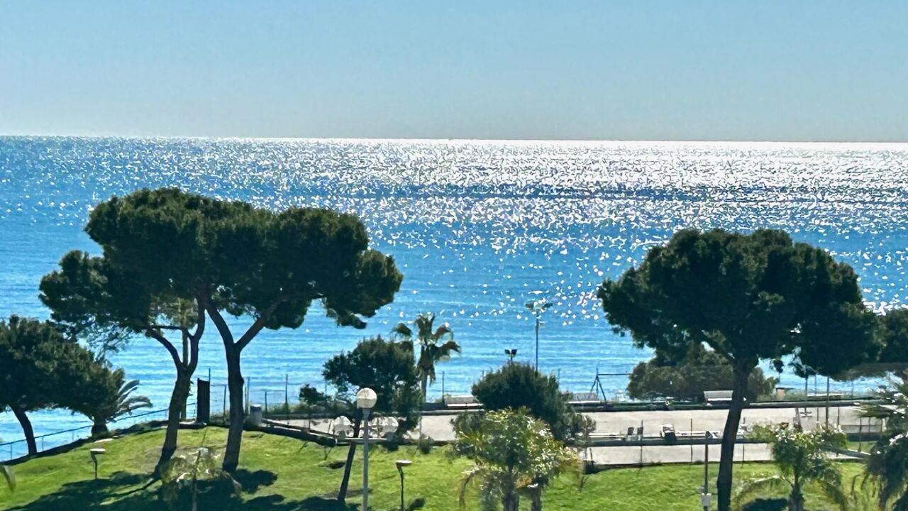 appartement 4 pièces 95 m2 à vendre à Nice (06200)