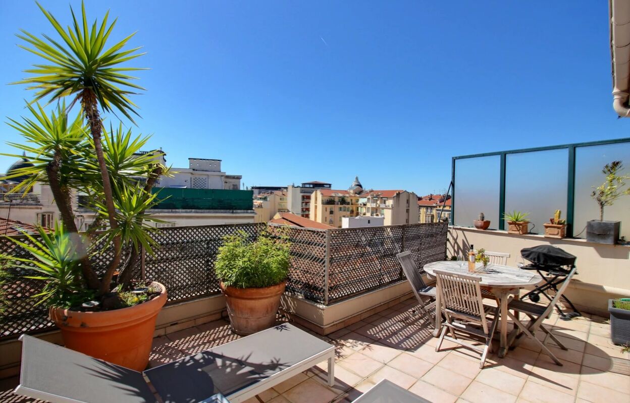 appartement 2 pièces 57 m2 à vendre à Nice (06000)