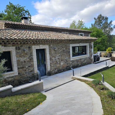 Maison 6 pièces 160 m²