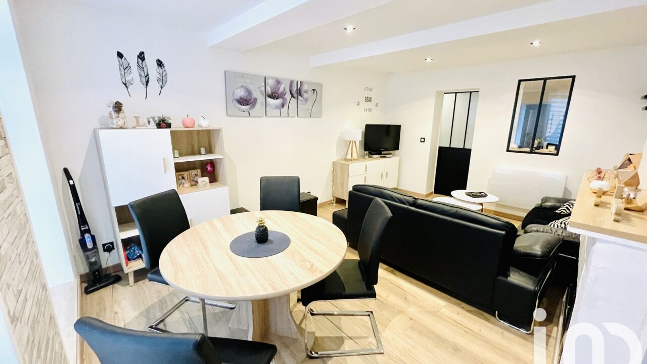appartement 2 pièces 63 m2 à vendre à Charleville-Mézières (08000)