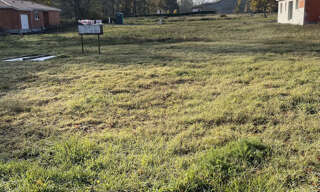 Terrain  674 m² à vendre à Houeillès (47420)