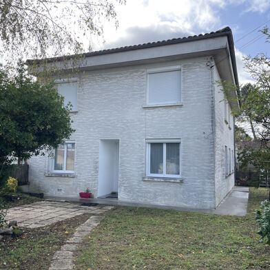 Immeuble  180000 €