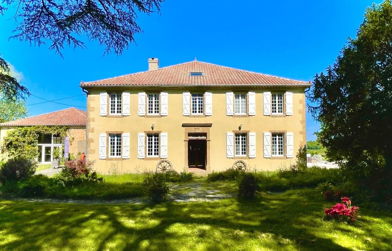 maison 13 pièces 430 m2 à vendre à Aignan (32290)