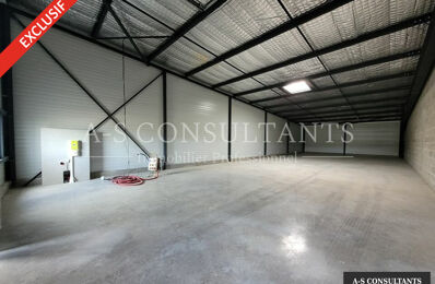 location local industriel 1 450 € CC /mois à proximité de Marcollin (38270)