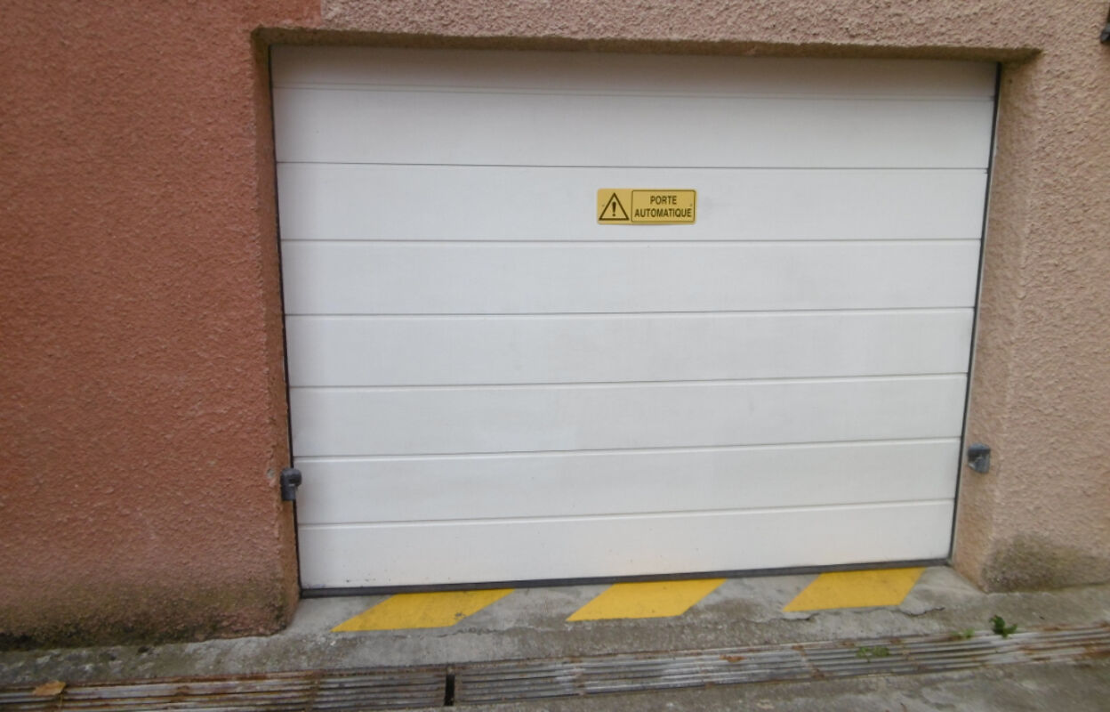 garage  pièces 25 m2 à louer à Montauban (82000)