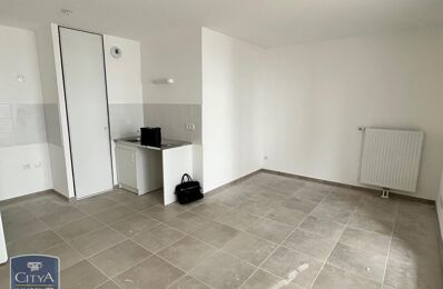 location appartement 631 € CC /mois à proximité de Veuzain-sur-Loire (41150)