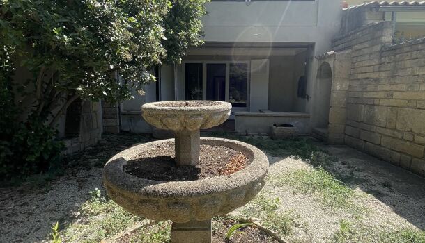 Appartement 4 pièces  à louer Grans 13450